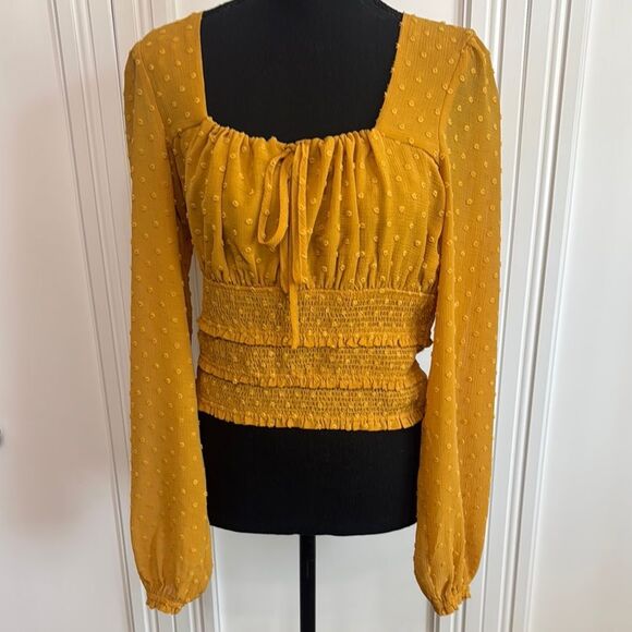 MINKPINK Yellow Puff Sleeve Smocked Blouse - Picture 1 of 6